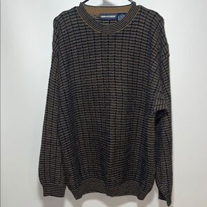 Van Heusen Black and Brown Crewneck Sweater Textured Knit